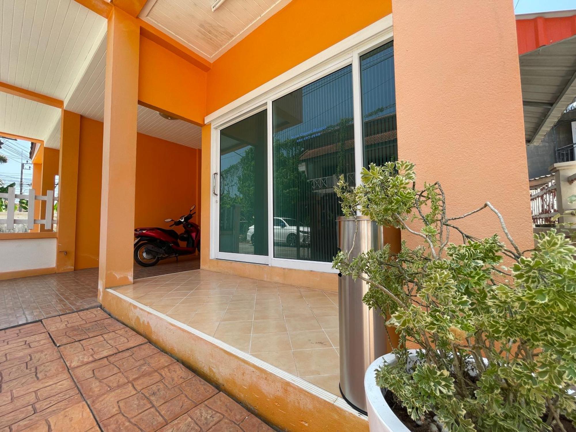 Nun Guest House Ban Bo Han Bagian luar foto